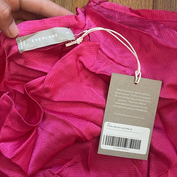Everlane pink skirt - Picture 2 of 2